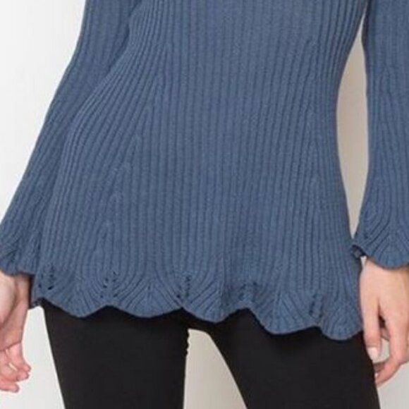 Cute Scalloped Hem Sweater top - Picture 2 of 3